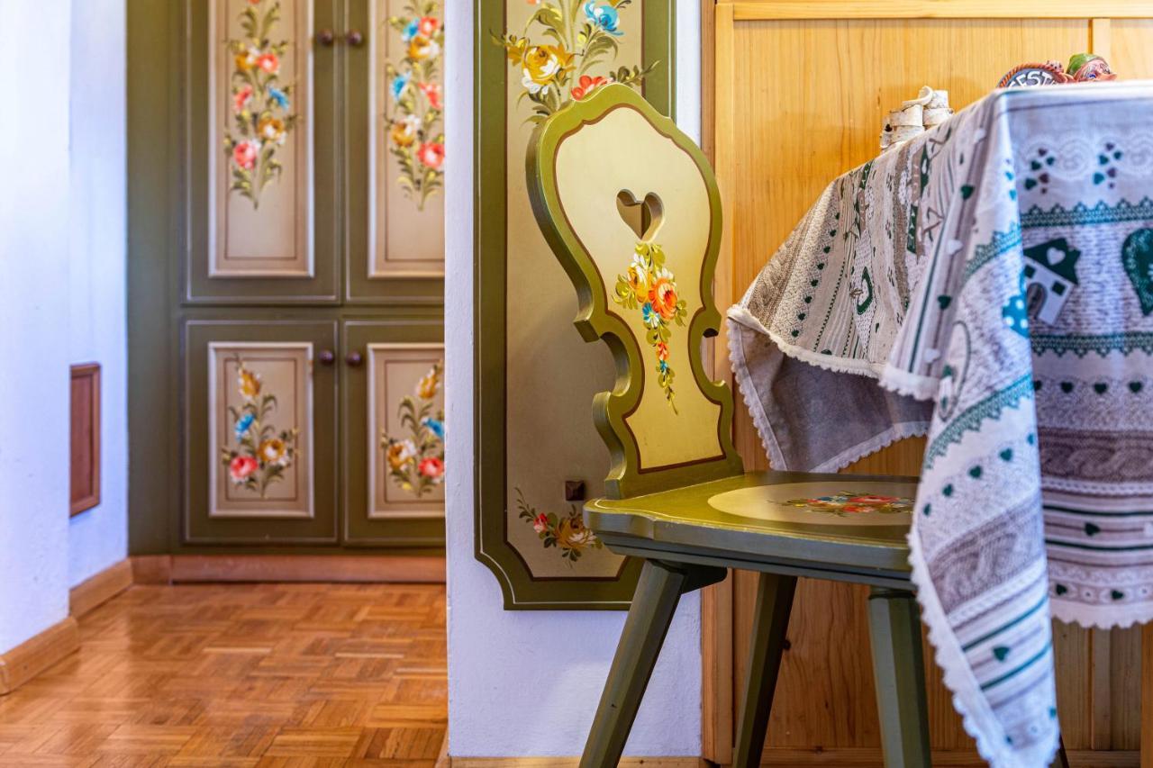 Ciasa Apelli Apartamento Pozza di Fassa Exterior foto