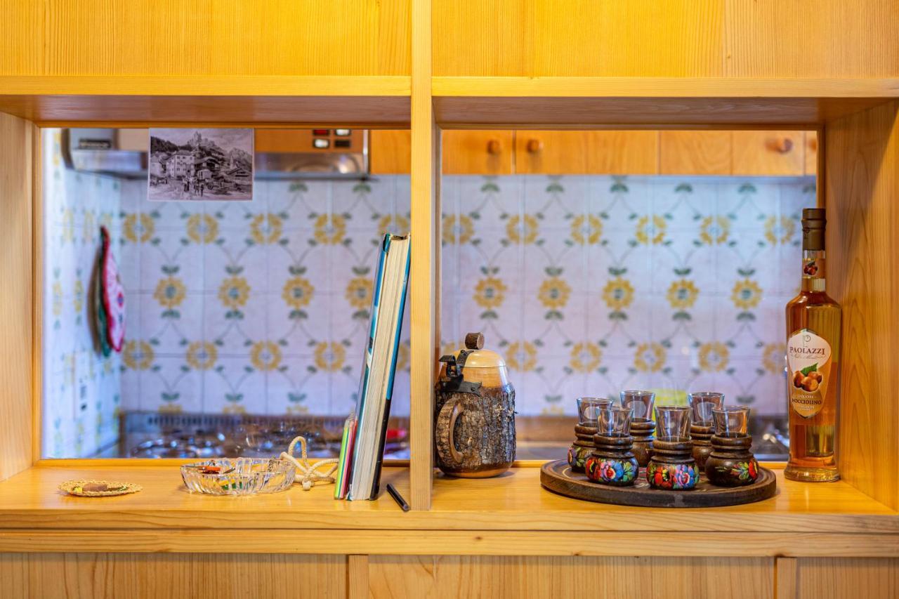 Ciasa Apelli Apartamento Pozza di Fassa Exterior foto